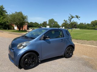 /photos/10352/67ac0a31-3da2-b4d1-af70-3c1916e35f16_i320x240.jpg